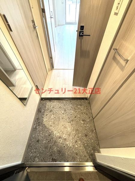 プレサンス大正フレンジ（Gタイプ）の玄関