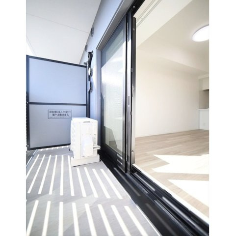 LiveFlat千種WEST　名古屋市賃貸　仲介手数料無料のバルコニー