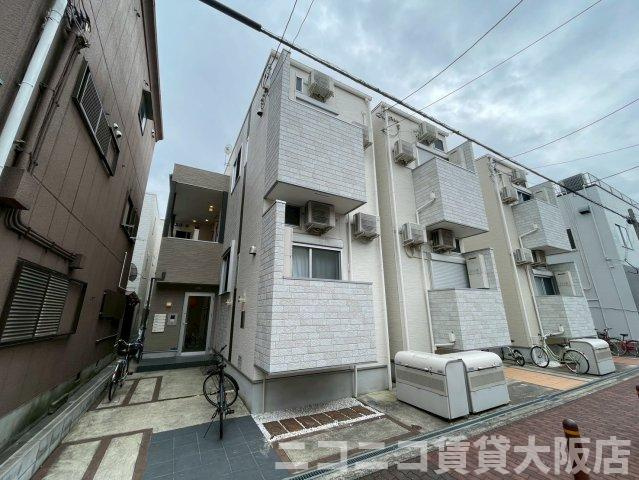 大阪市旭区大宮４丁目のアパートの外観