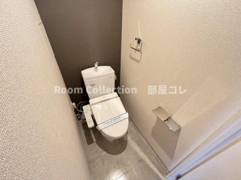 ジュール亀島のトイレ|※同物件他部屋写真
反転、色違いの場合有
現況優先