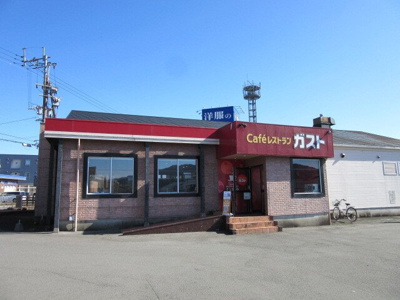 【周辺】 | キャピタル　エイト | ガスト人吉店まで2150m
