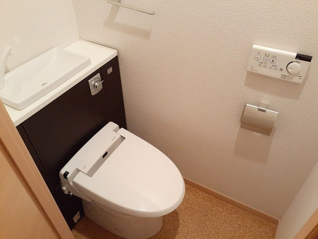 【トイレ】 | ニコル
