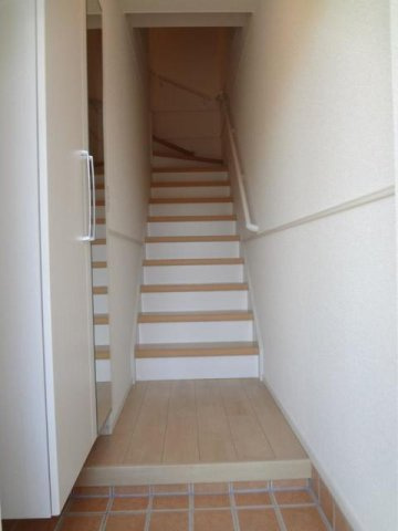 メルベーユ　弐番館の玄関
