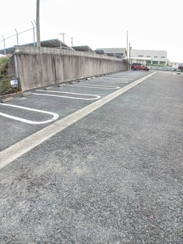 モンブランの駐車場