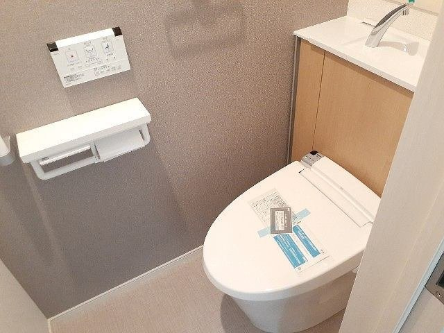 カーサ　フィオーレ　十王のトイレ