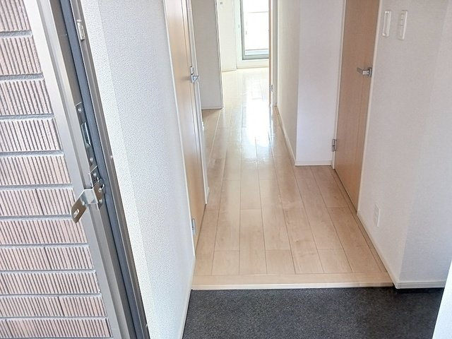 コンフォート・テラスの玄関
