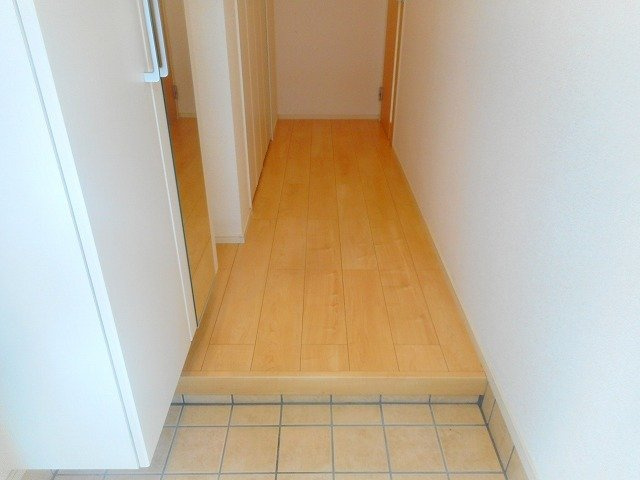 メゾンフクタ　Ⅰの玄関