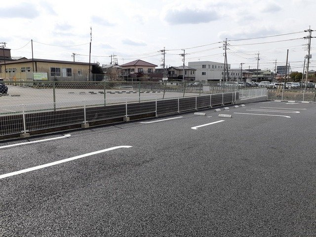 グレイスフルハイツ・Ⅰの駐車場