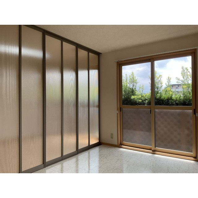 フォレスト小山の居間・リビング