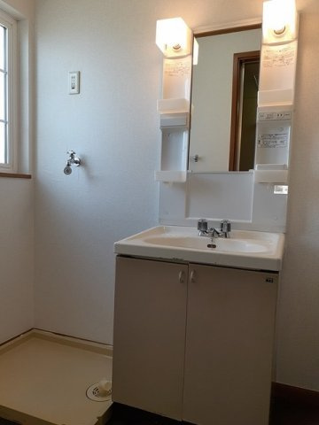 クレストタウンＢの洗面所