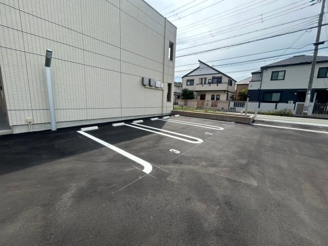 ベースの駐車場
