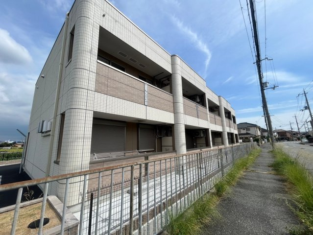 ベースの外観
