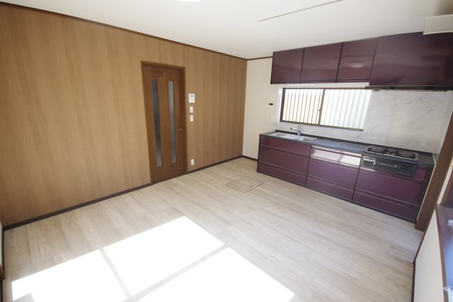 小山市大字喜沢　戸建のキッチン|壁付けの使いやすいキッチン
