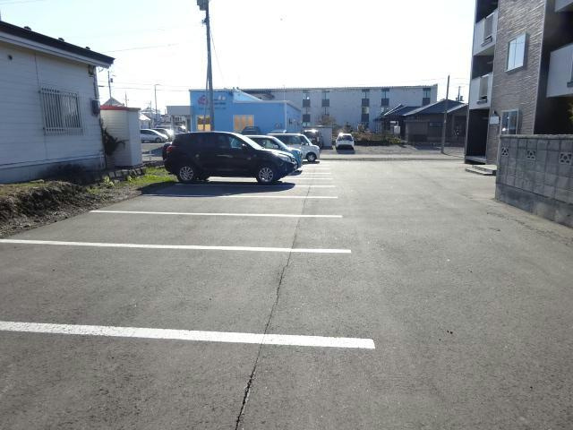 リトルシュシュの駐車場