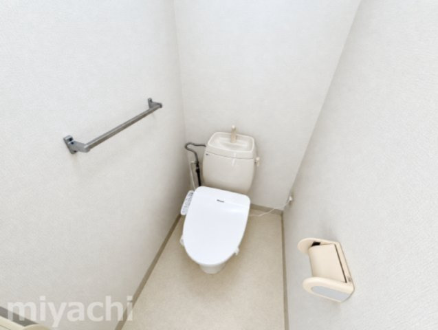 メゾンパーク中村Bのトイレ