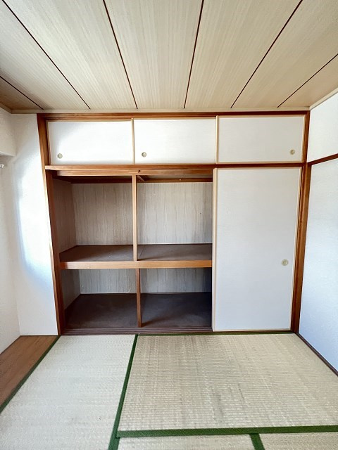 コレット坂部の和室