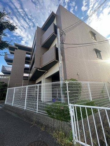 コレット坂部の外観
