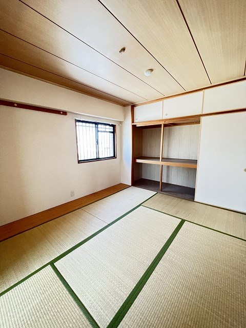 コレット坂部の寝室