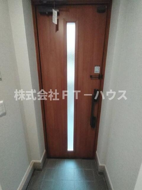 メゾン　ド　トヨタの玄関