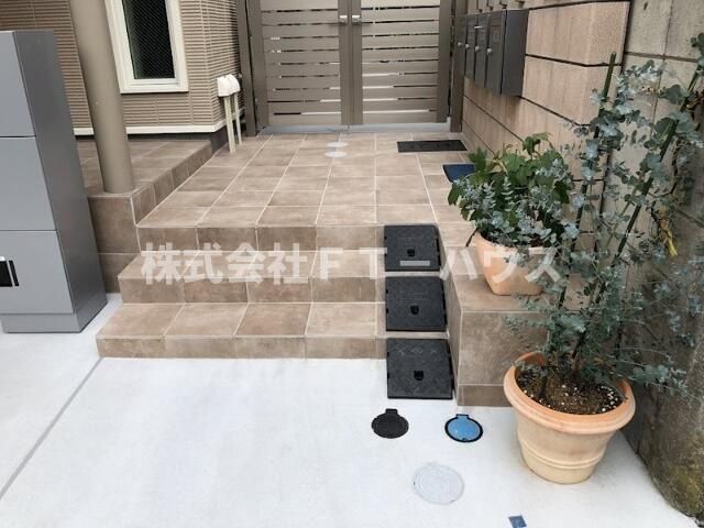 メゾン　ド　トヨタのエントランス