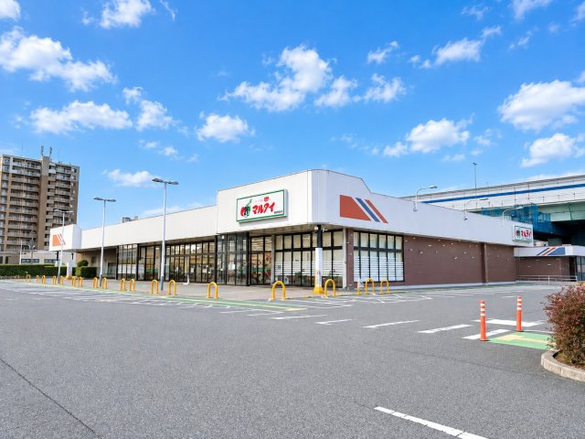 小寺町★事務所付・中古戸建て＋駐車場の周辺|マルアイ目の前