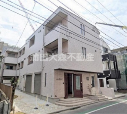 ポウドカープエムの外観|2019年3月築　鉄骨造地上3階建て総戸数12戸光インターネット無料
東京都大田区羽田5丁目　京急空港線穴守稲荷駅近最寄り徒歩4分