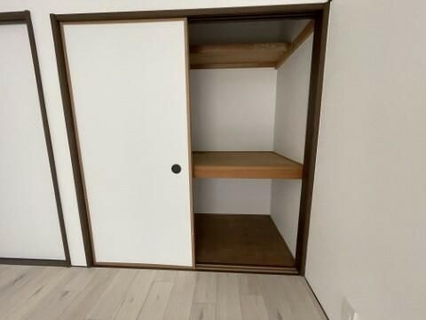 グランデュール永井Ａ棟Ｂ棟の収納|たっぷりとした収納スペースです