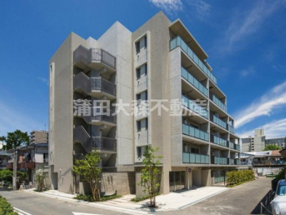 パティーナ大森の外観|2015年6月築　RC鉄筋コンクリート造地上6階建て1K～2LDK総戸数57戸Wi-Fiインターネット無料の分譲賃貸マンション　東京都大田区大森西1丁目　京急本線平和島駅、JR京浜東北線大森駅
