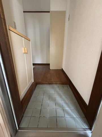 【玄関】