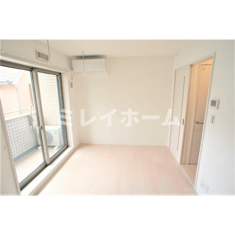 ポウドカープMの居間・リビング|同建物内、別のお部屋の参考写真になります。