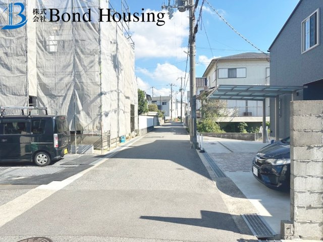 駐車並列２台　全室南向き　WIC付　玉津町新方　A号棟　新築戸建の周辺