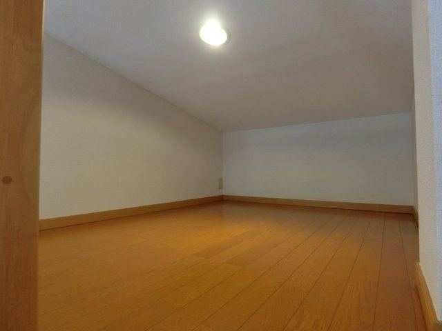 シャンポールＡの内装