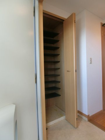 シャンポールＡの収納