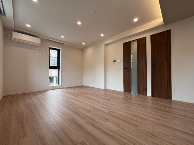 ＧＬＯＢＥ　ＮＩＳＨＩＡＺＡＢＵ(グローブニシアザブ)の居間・リビング
