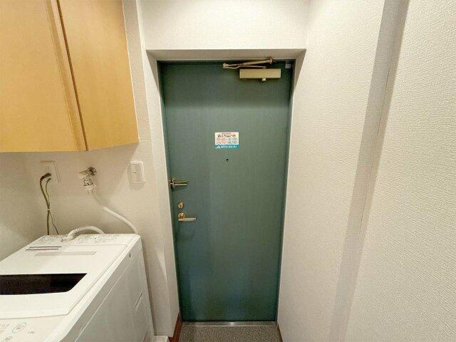 汐留フラッツの玄関