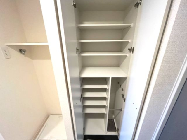 パティーナ京急蒲田の玄関|同建物内、別のお部屋の参考写真になります。