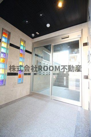 M10.若葉のエントランス|建物の内部です