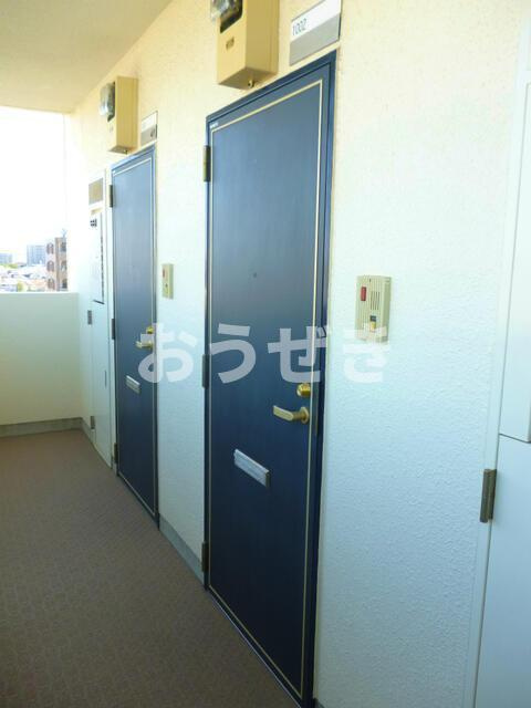 ネオマイム鶴見フルレゾンの玄関|同物件別部屋参考写真