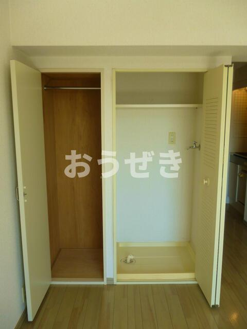 ネオマイム鶴見フルレゾンの収納|同物件別部屋参考写真