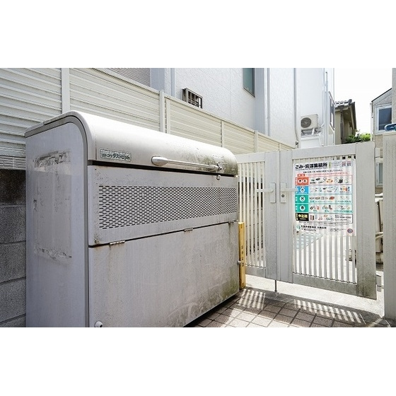 メッセ新高円寺のその他|ゴミ置き場