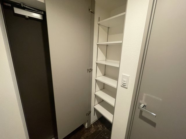 ウェルスクエア高井戸東の玄関|毎日通る玄関はこちらです