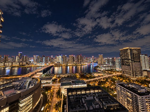 ※当該住戸からの実際の眺望写真を、夜景をイメージして加工したものです！