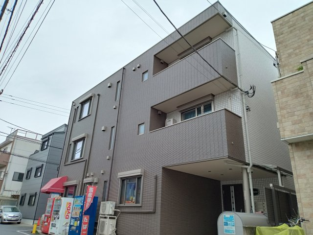 川崎市多摩区宿河原７丁目のアパートの外観