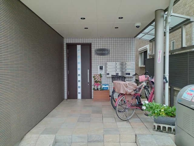 川崎市多摩区宿河原７丁目のアパートのロビー
