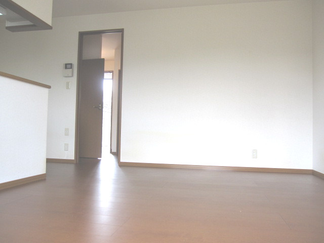 【居間・リビング】 | モンテアンヴァレC棟 | モンテアンヴァレC棟 （Good Home)