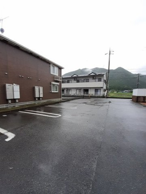 【駐車場】 | ポライトリー　ガーデンＢ棟