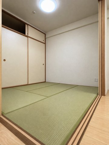 グリーンゲートレジデンス　イーストウイングの和室|※掲載の室内写真は家具・小物消去（AI加工）を行っています