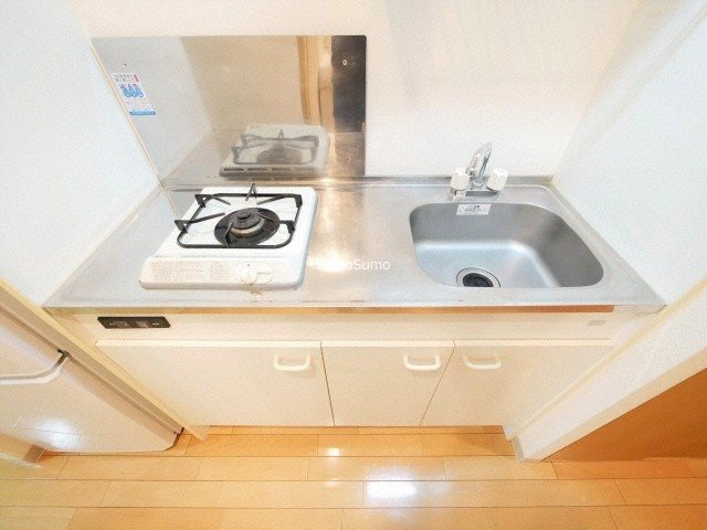 エスリード心斎橋西のキッチン