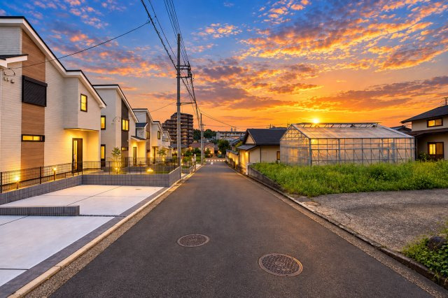 ■BESTie美邸100選■センター北駅　土地165.92㎡♪建物102.26㎡×前面道路6m以上の前面道路含む現地写真|前面道路含む現地写真です