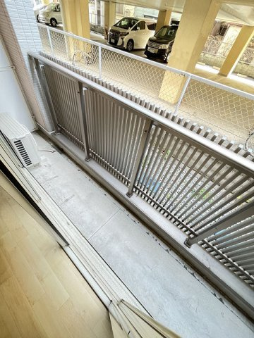 ジョリエーメゾンのバルコニー